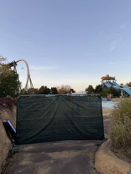 Thorpe Park: Amity Beach