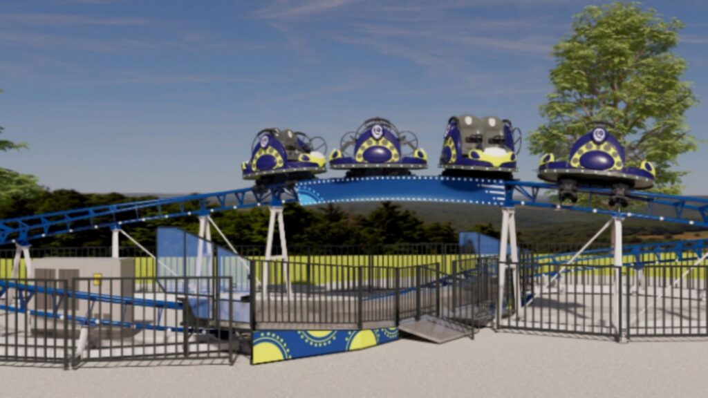 Quassy Amusement & Waterpark: Aladdin Wave Swinger & Crazy 8 Family Coaster