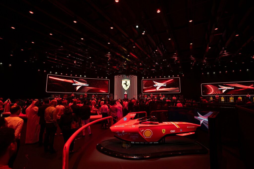 Ferrari World: Neue eSports-Arena