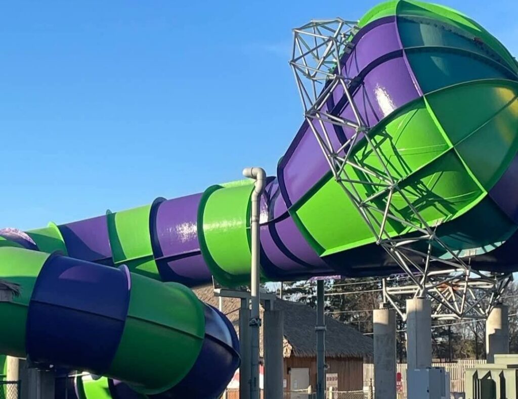 Adventureland Park: Hyperlight