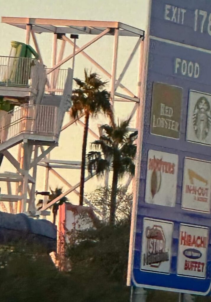 Golfland Sunsplash: Riptide