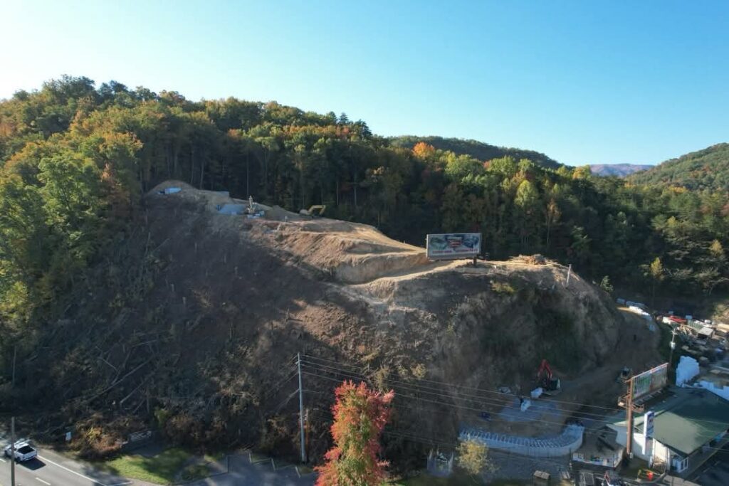 Great Smokey Mountains: Pigeon Forge Racing Coaster