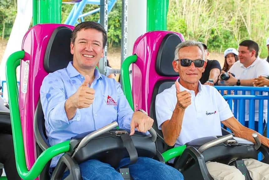 Parque del Café: Avix
