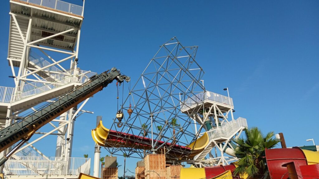 Golfland Sunsplash: Riptide