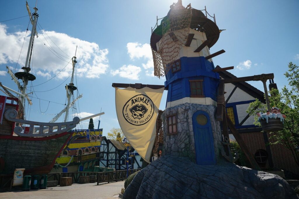 Gardaland: Animal Treasure Island & Dragon Empire