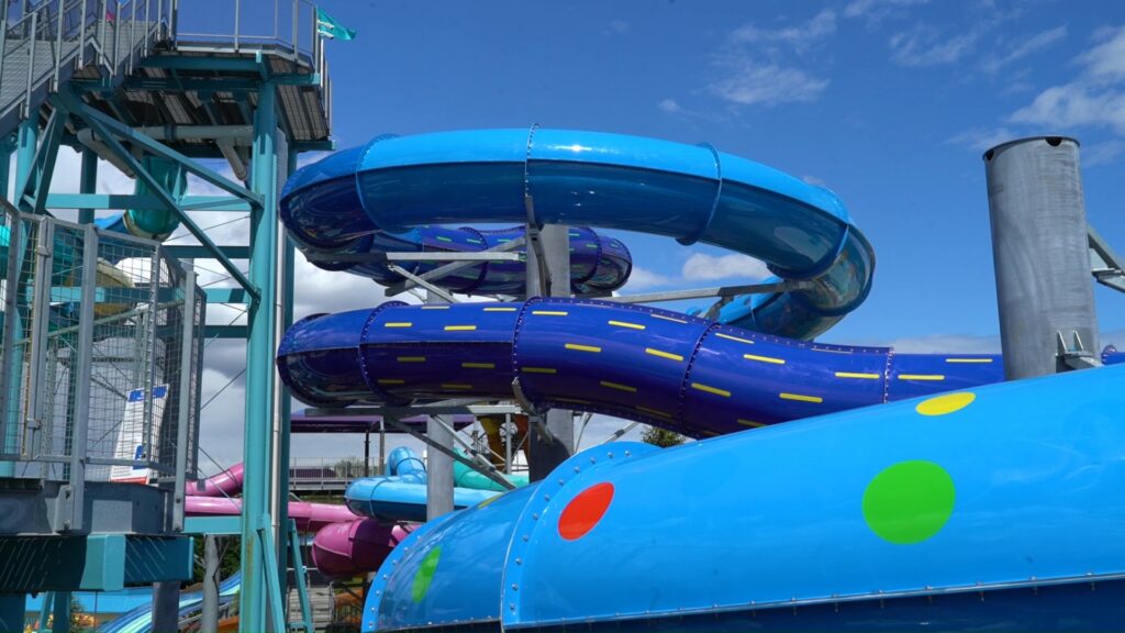 Dorney Park & Wildwater Kingdom: Lightning Falls & Cascade