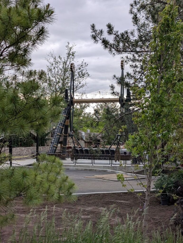 Lagoon Amusement Park: The District