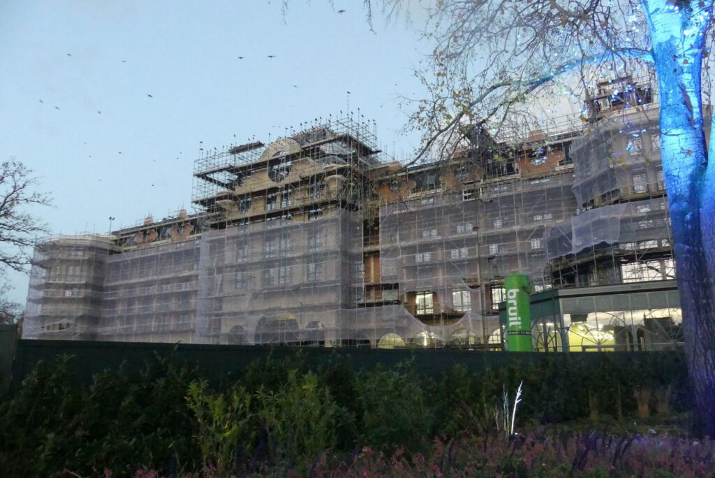 Efteling: Grand Hotel