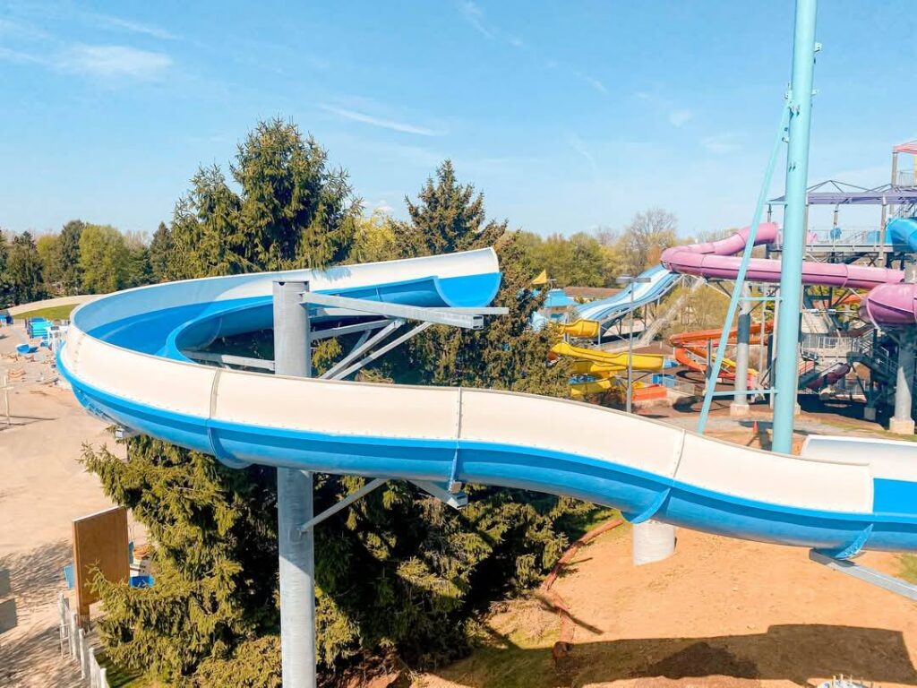 Dorney Park & Wildwater Kingdom: Lightning Falls & Cascade
