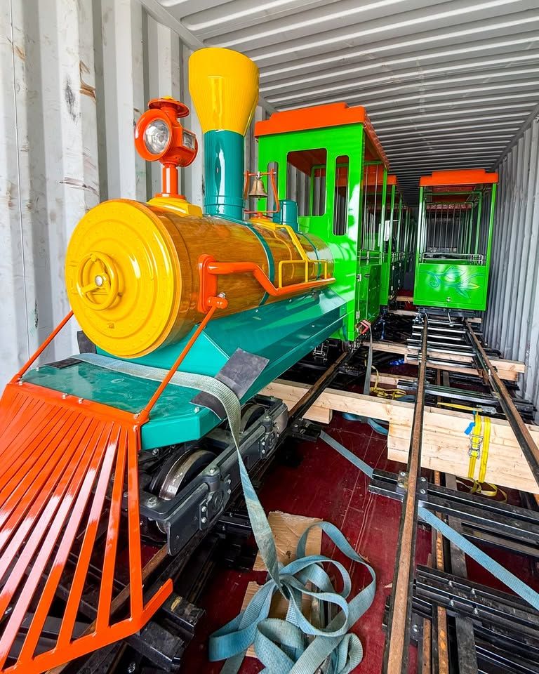 Kentucky Kingdom: Discovery Meadow
