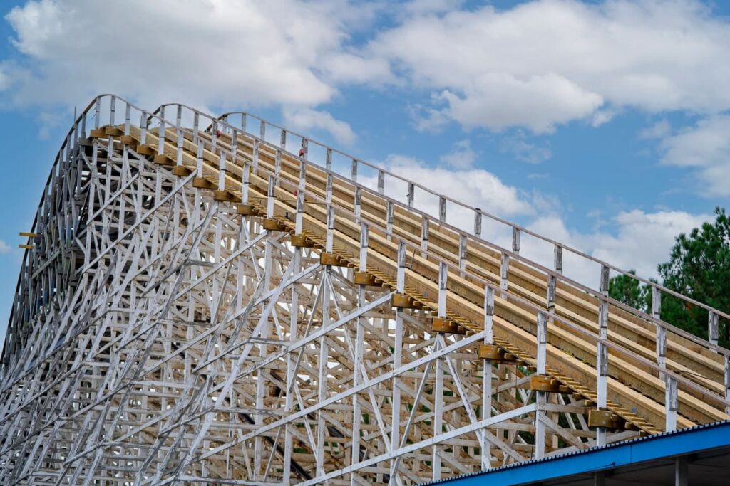 Kings Dominion: 50 Jahre Racer 75