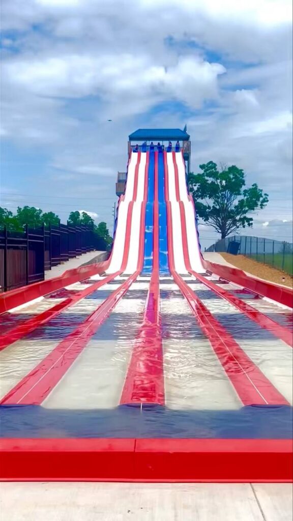 Big Surf Waterpark wird zu SuperSplash USA