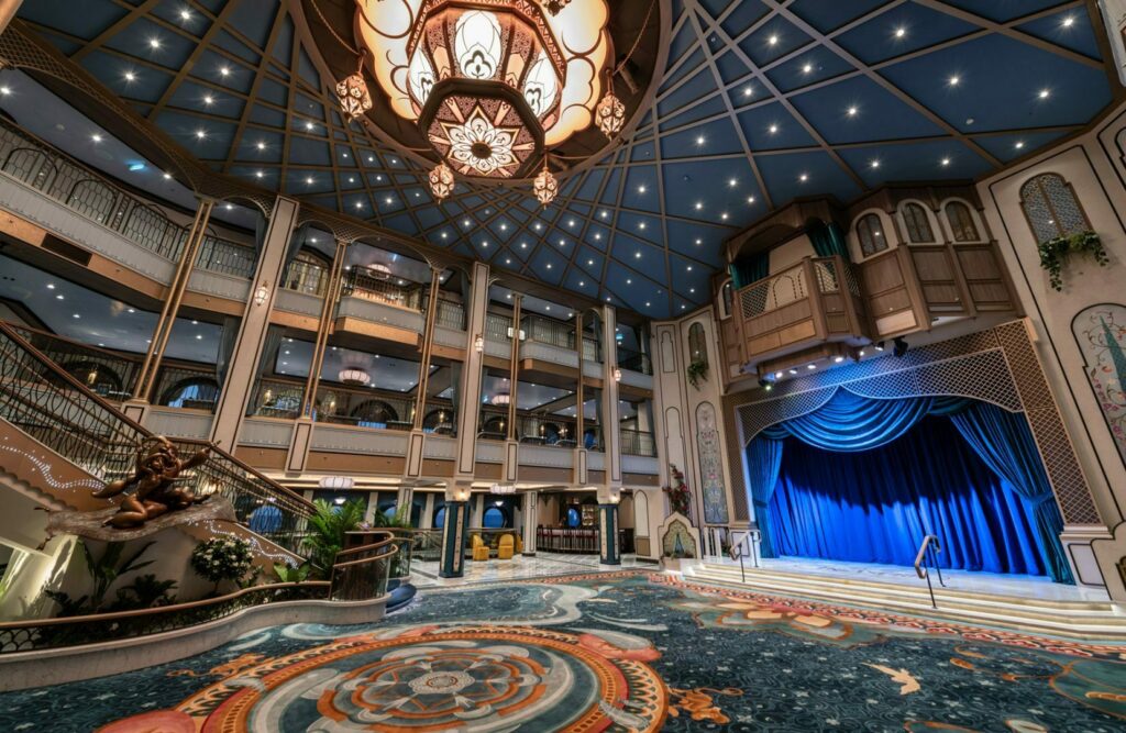 Disney Cruise Line: Disney Treasure
