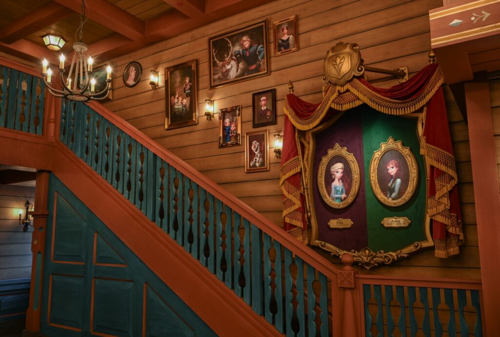 Walt Disney Studios: World Of Frozen