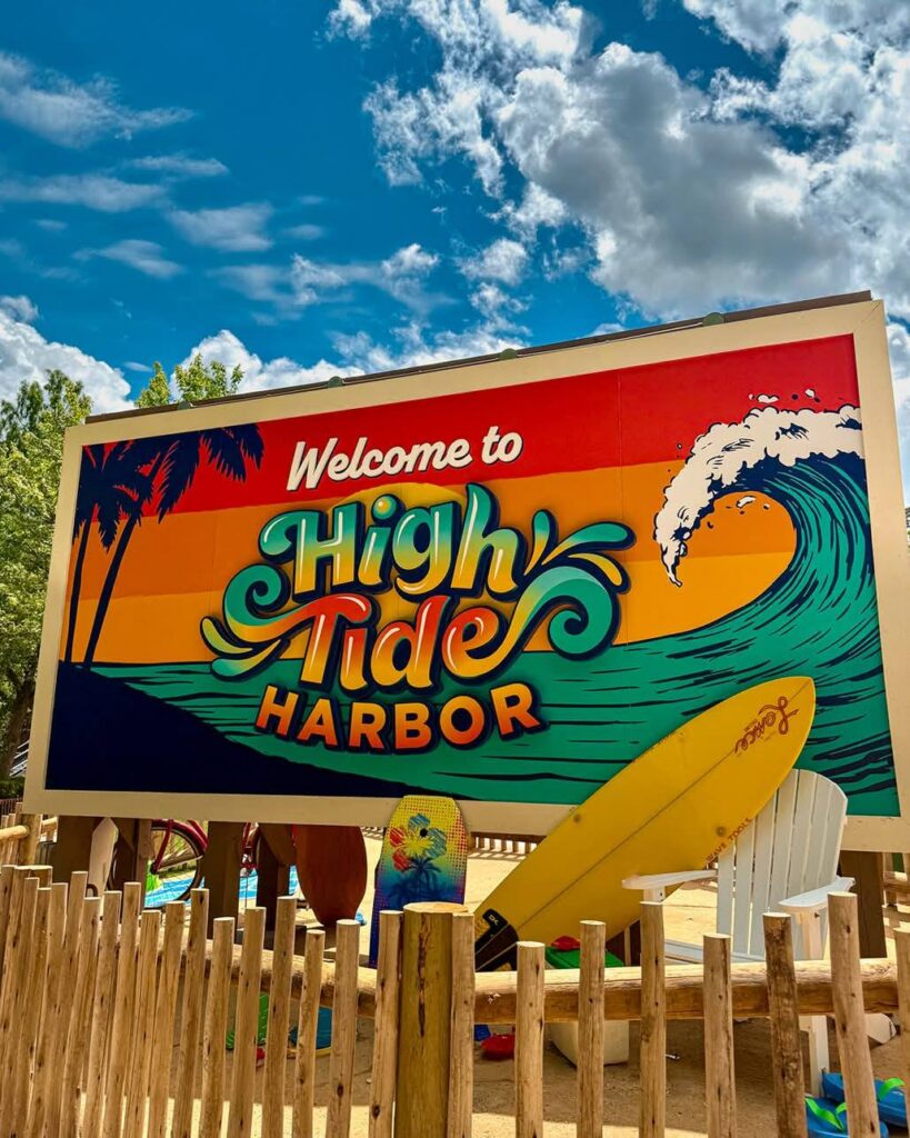 Water Country USA: High Tide Harbor