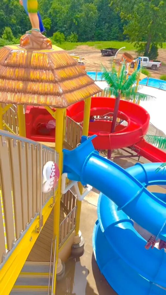 Big Surf Waterpark wird zu SuperSplash USA