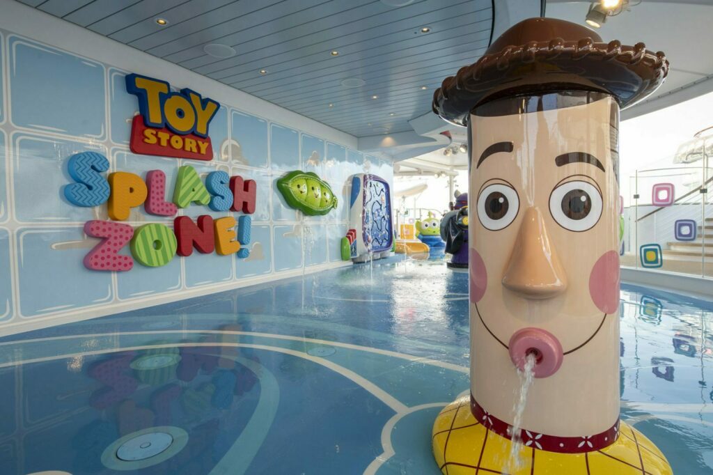 Disney Cruise Line: Disney Treasure