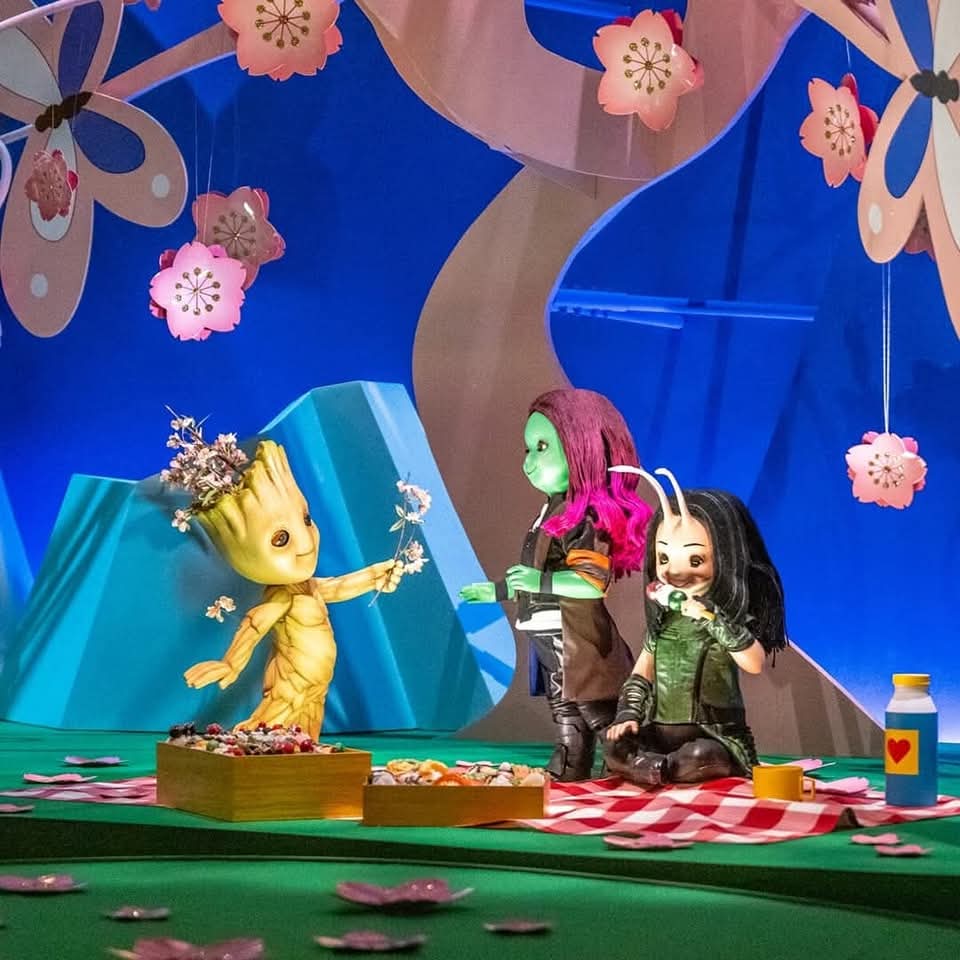Tokyo Disneyland: It's A Small World with Groot