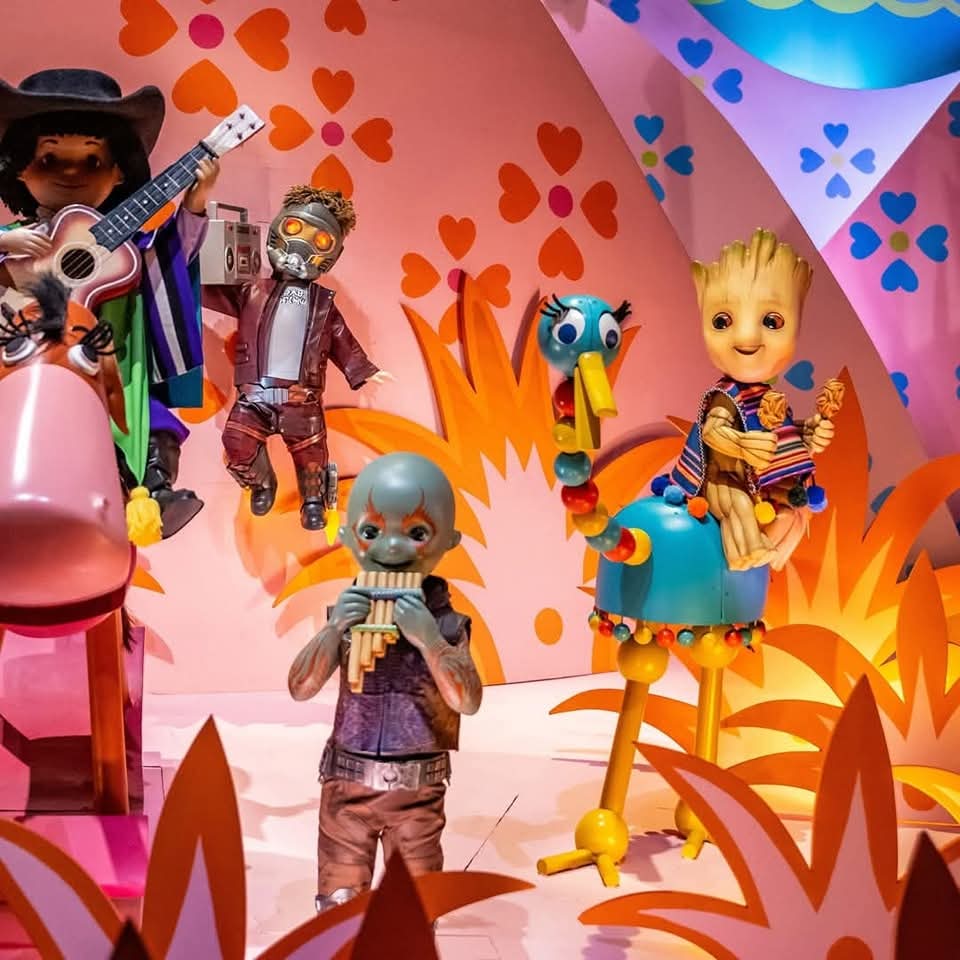 Tokyo Disneyland: It's A Small World with Groot