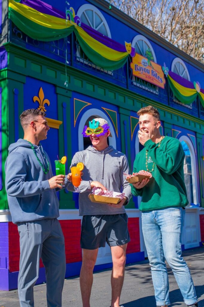 SeaWorld San Antonio: SeaWorld Mardi Gras