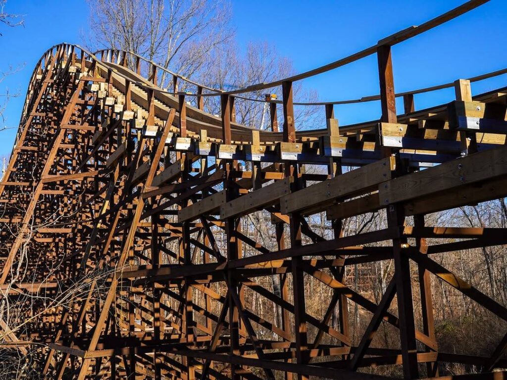Kings Island: The Beast