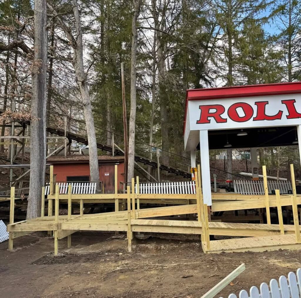 Idlewild & SoakZone: Rollo Coaster