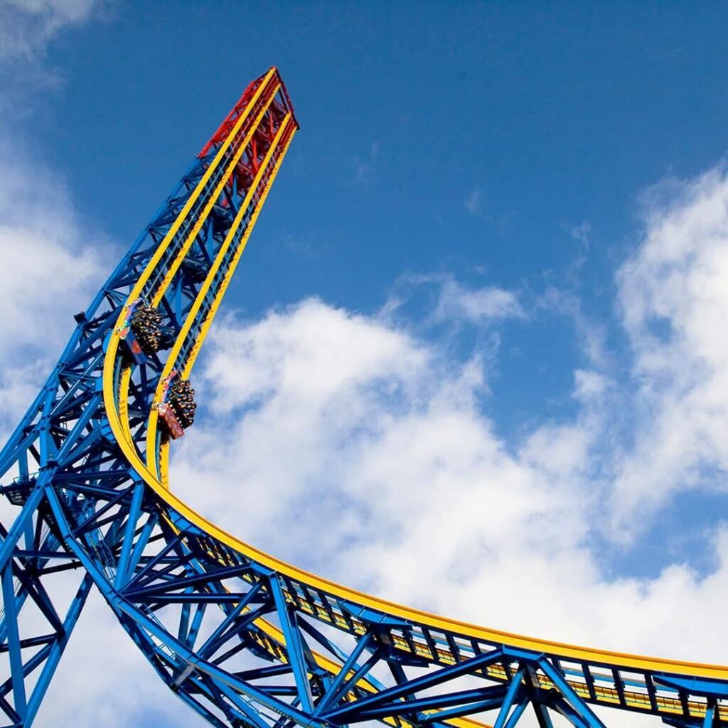 Six Flags Magic Mountain: Superman: Escape From Krypton