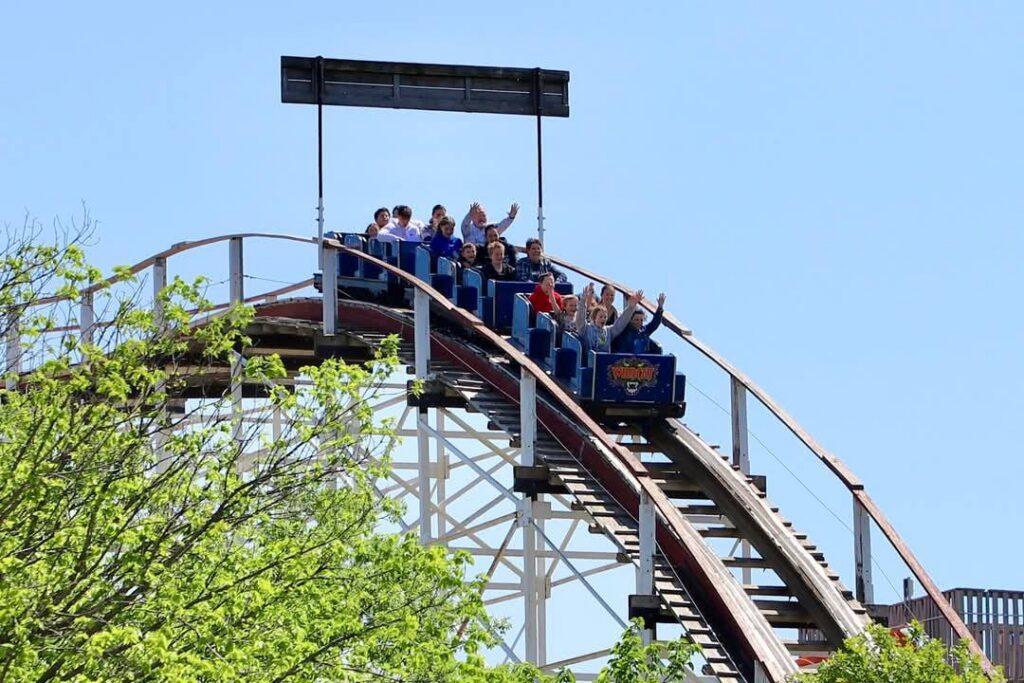 Frontier City: Wildcat