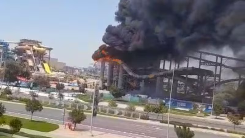 Yas Waterworld: Feuer