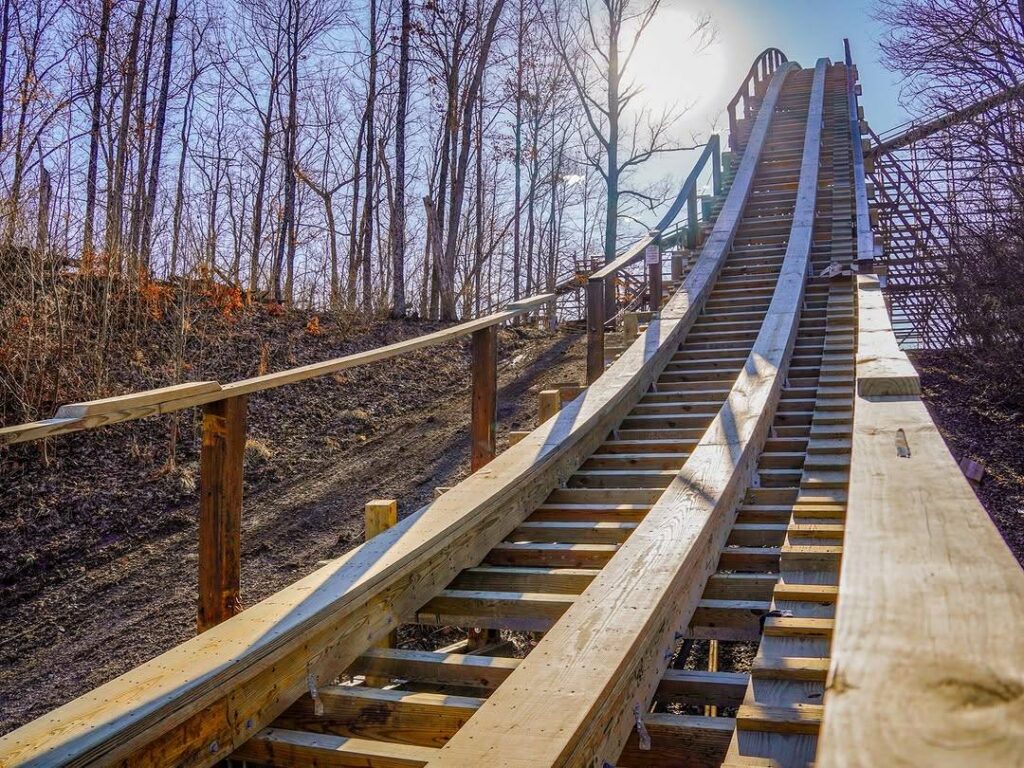 Kings Island: The Beast
