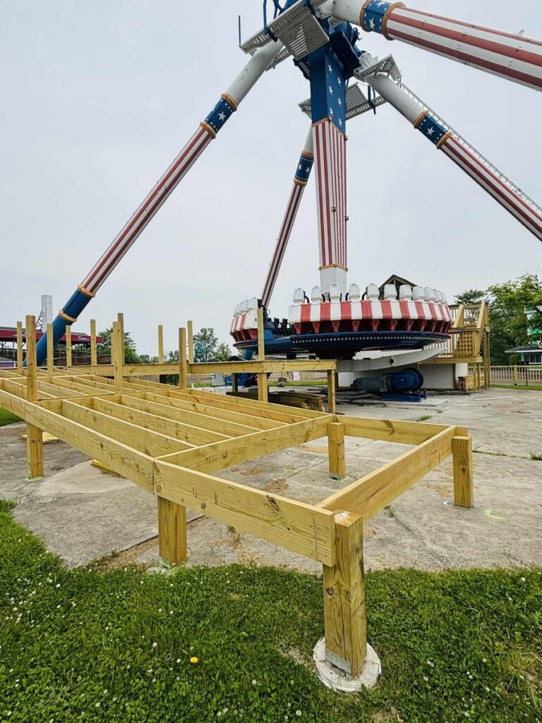 Niagara Amusement Park & Splash World: The Kraken
