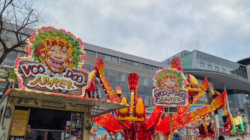 Karneval und Kirmes? – Unser Besuch auf der Karnevalskirmes in Dortmund und Bottrop