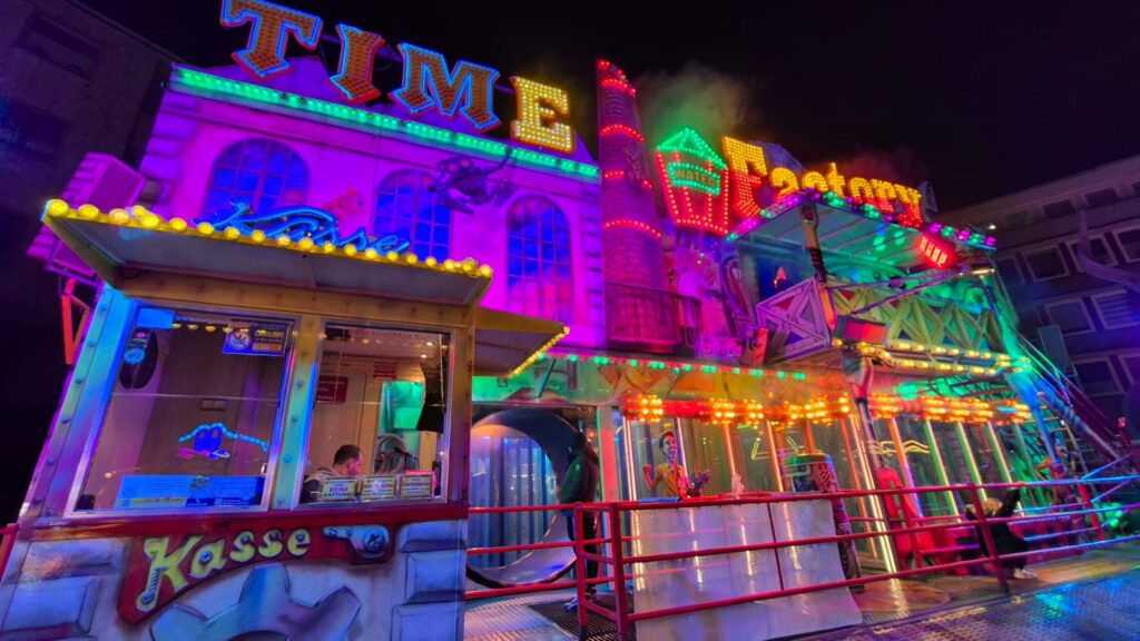 Karneval und Kirmes? – Unser Besuch auf der Karnevalskirmes in Dortmund und Bottrop