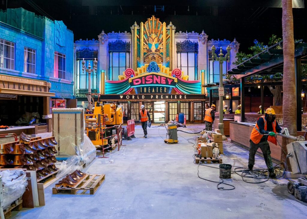 Disney Adventure World: Eingangsbereich