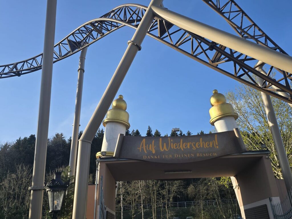 Eröffnung der BigDipper Achterbahn "HELIOS" im Fantasiana Österreich