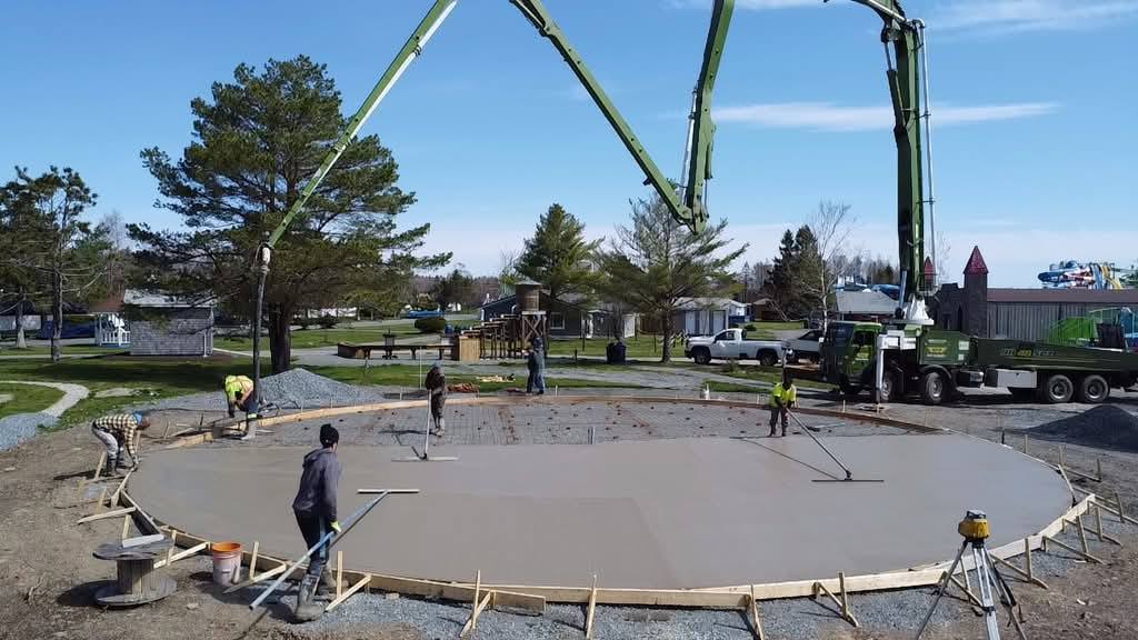 Atlantic Splash Adventure: Fly Fishin'
