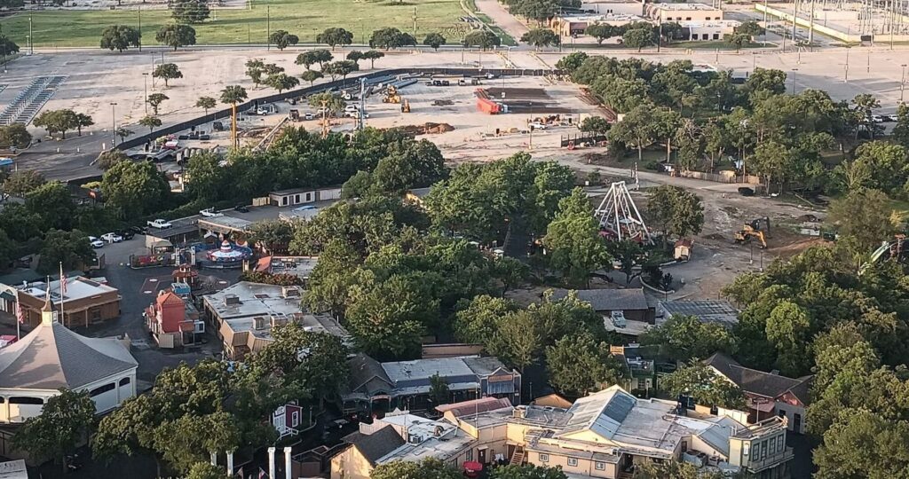 Six Flags Over Texas: Neuer Dive-Coaster (Name bisher unbekannt)