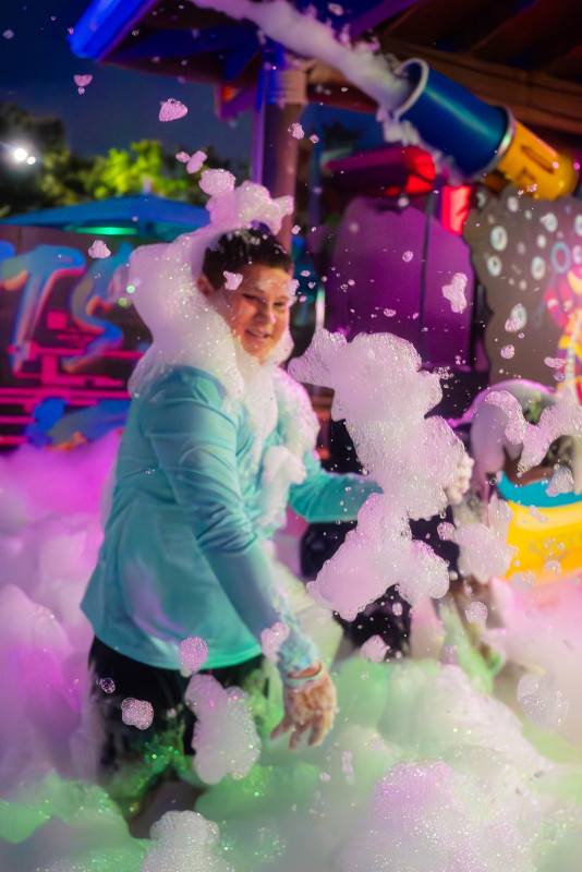 Aquatica San Antonio: Aqua Glow