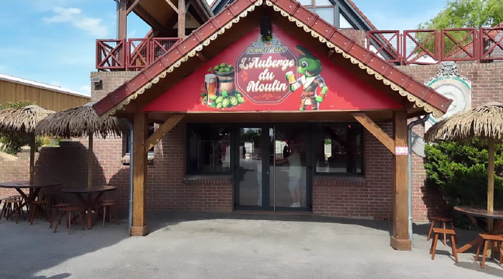 Dennlys Parc: L'Auberge Du Moulin