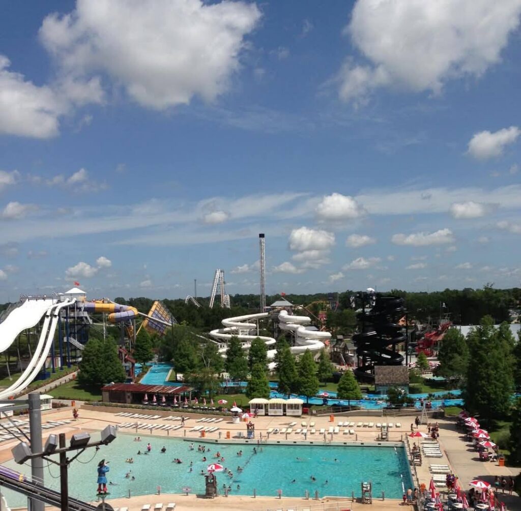 Blue Bayou Water Park: Übernahme
