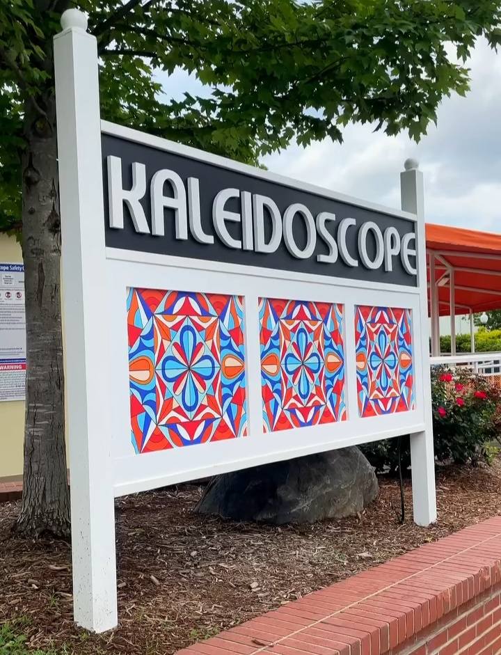 Carowinds: Kaleidoscope