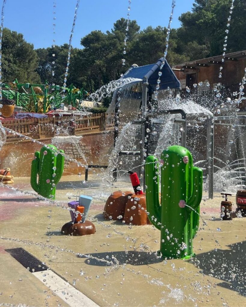 OK Corral: Aqua Ranch