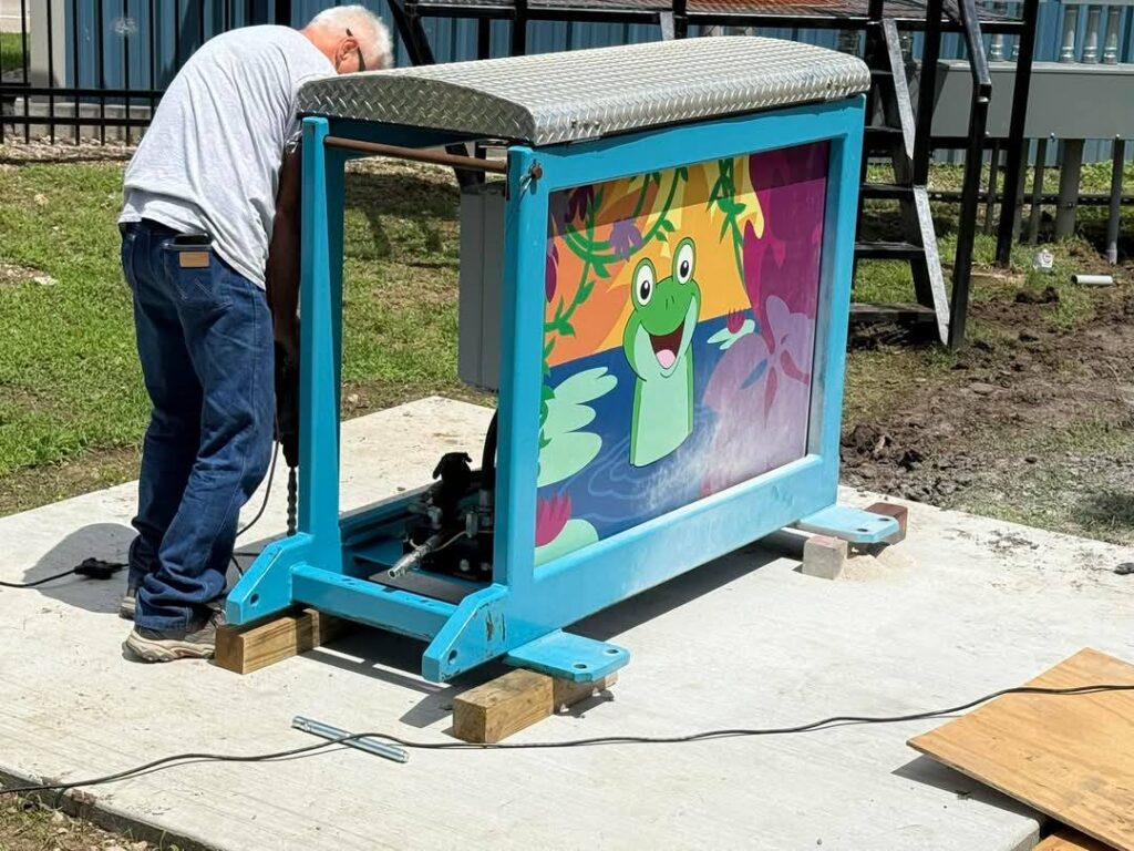 Bartlesville Kiddie Park: Frog Hopper