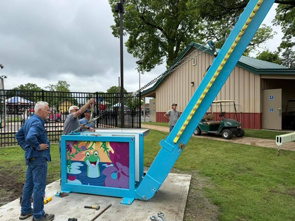 Bartlesville Kiddie Park: Frog Hopper