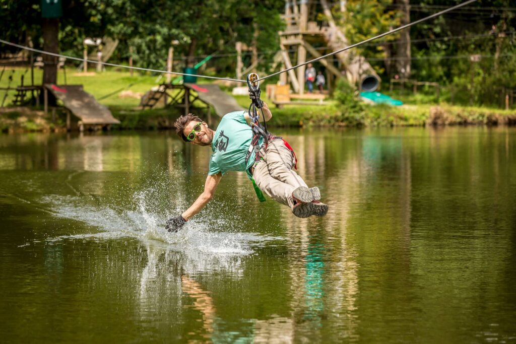 Le Grand Défi: Wasserparcours