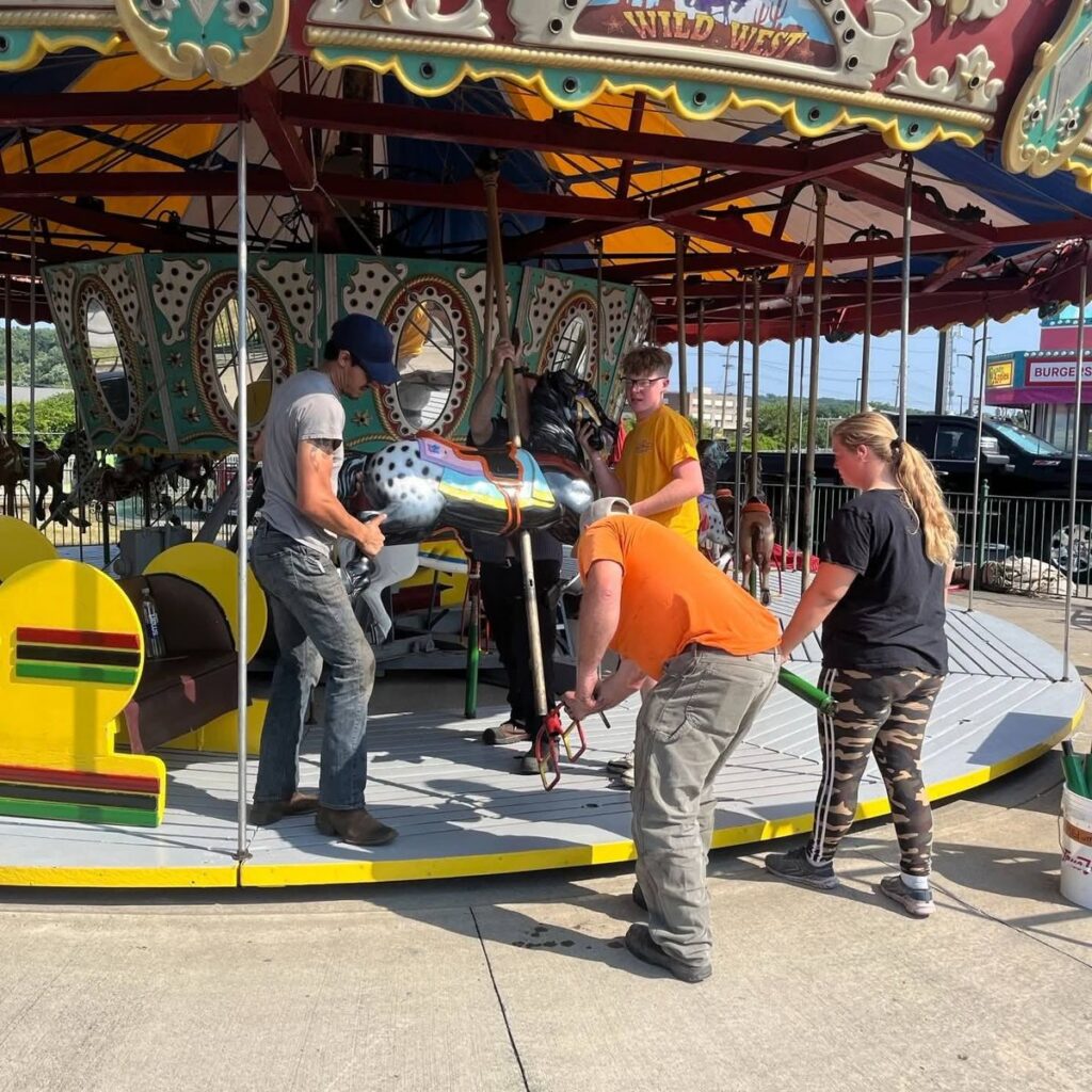 Huck Finn's Playland: 1952 Herschell Carousel