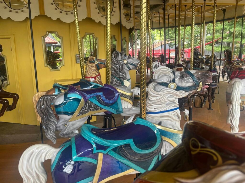 Six Flags St. Louis: Grand Ole Carousel