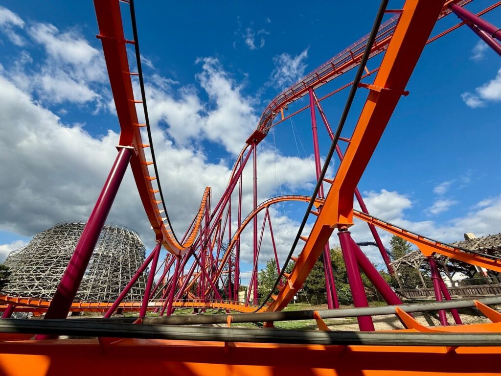 Six Flags Great America: Raging Bull