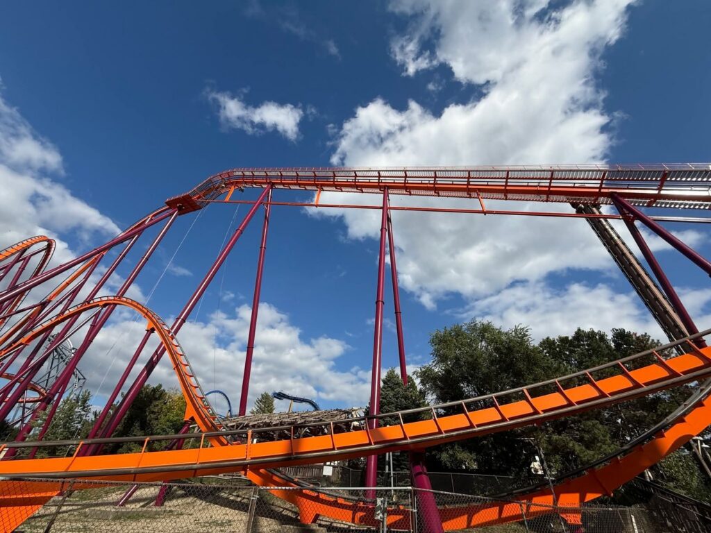 Six Flags Great America: Raging Bull