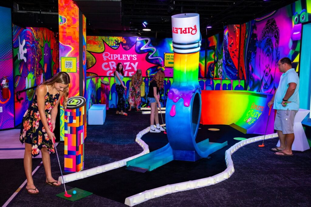 Icon Park: Ripley’s Crazy Golf